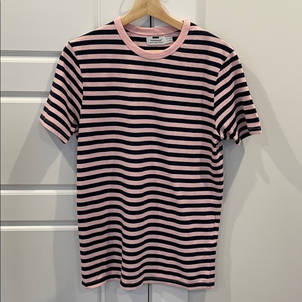 Like-New Short Sleeve Shirt
